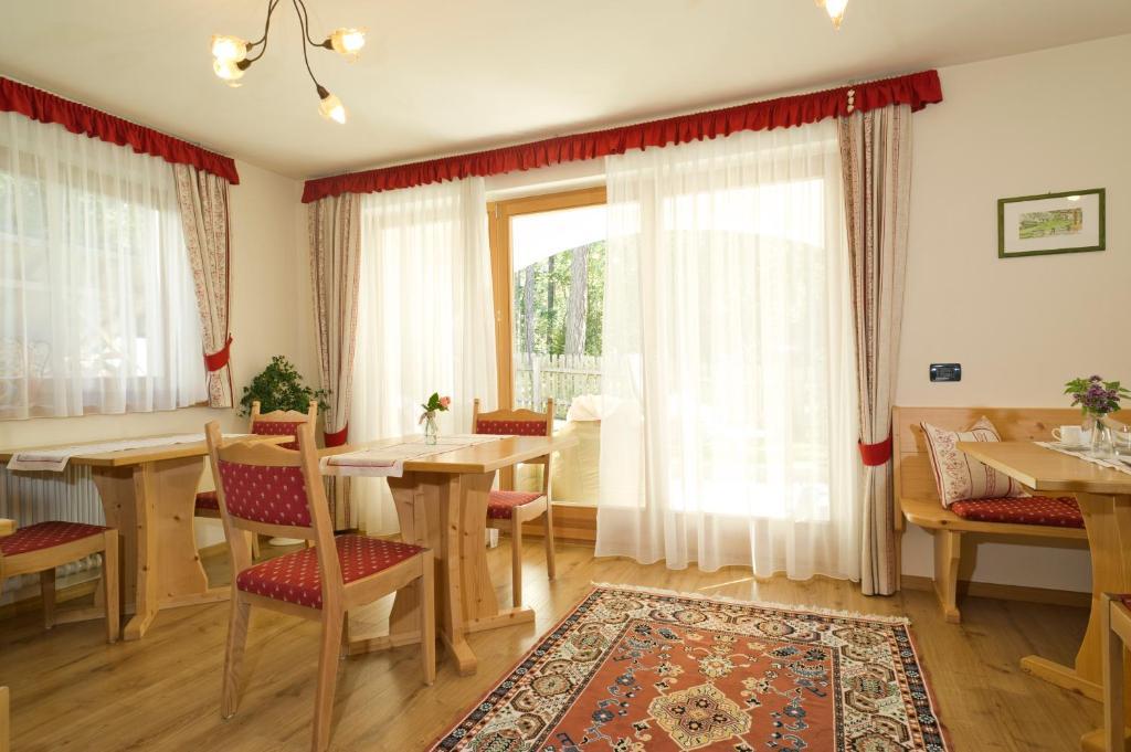 Bed and Breakfast Les Gomines Bb***** Сан-Виджилио-ди-Мареббе Экстерьер фото